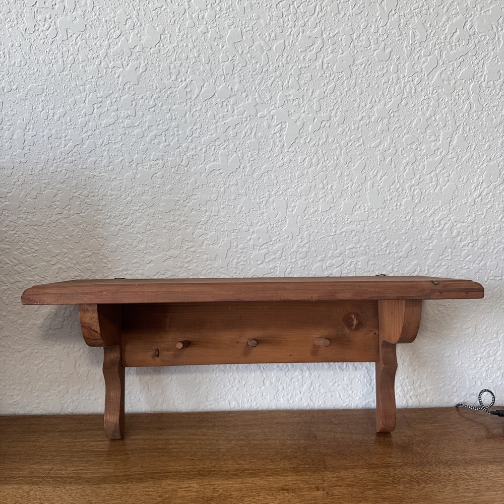 Cottage Grandma core Wood Shelf With Pegs Vintage